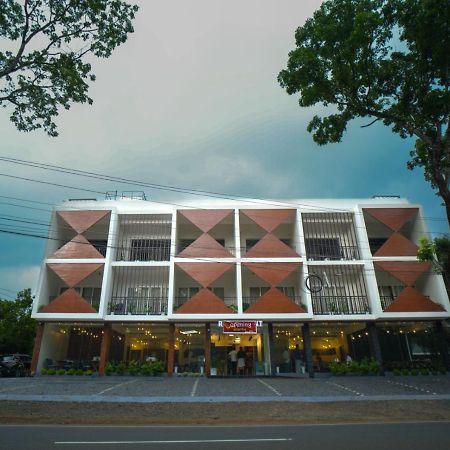 Royalton Residency Hotel Mundakāyam Exterior photo